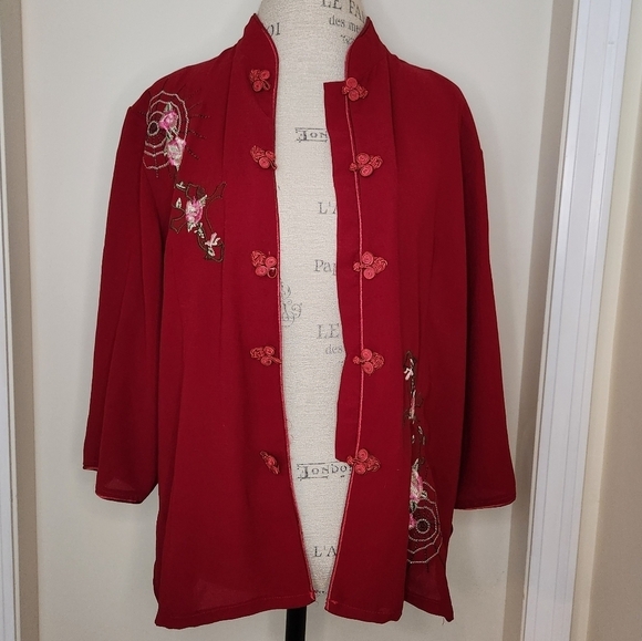 80s Embroidered Red Asian Top - Picture 5 of 11